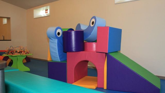 de-gekke-hippo-knesselare.jpg