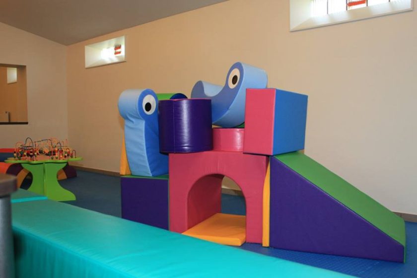 de-gekke-hippo-knesselare.jpg